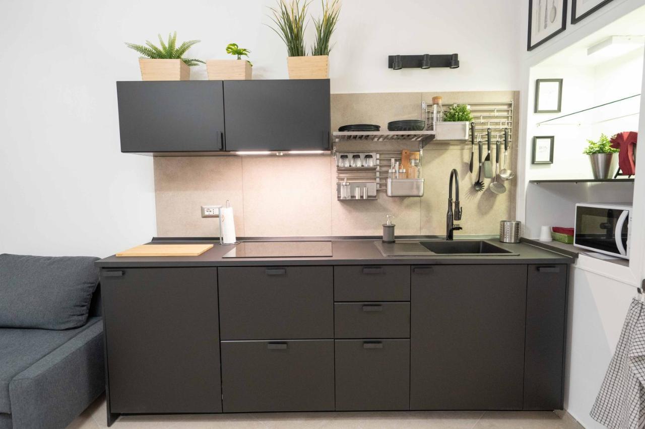 Best Chiaia 74 By Dimorra Naples Luaran gambar